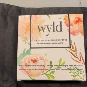 WYLD Konjac Facial Cleansing Sponge